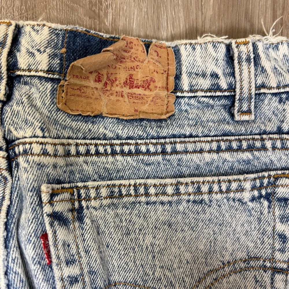 VTG Levis 550 Jeans Size 32x32 Acid Wash Denim 100% Cotton Tapered USA 90's